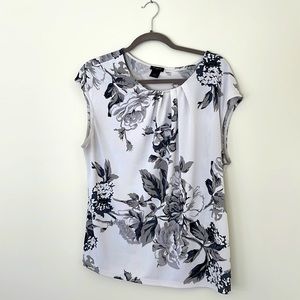 Ann Taylor floral sleeveless blouse